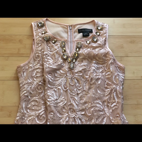 Formal Dress - Picture 2 of 4